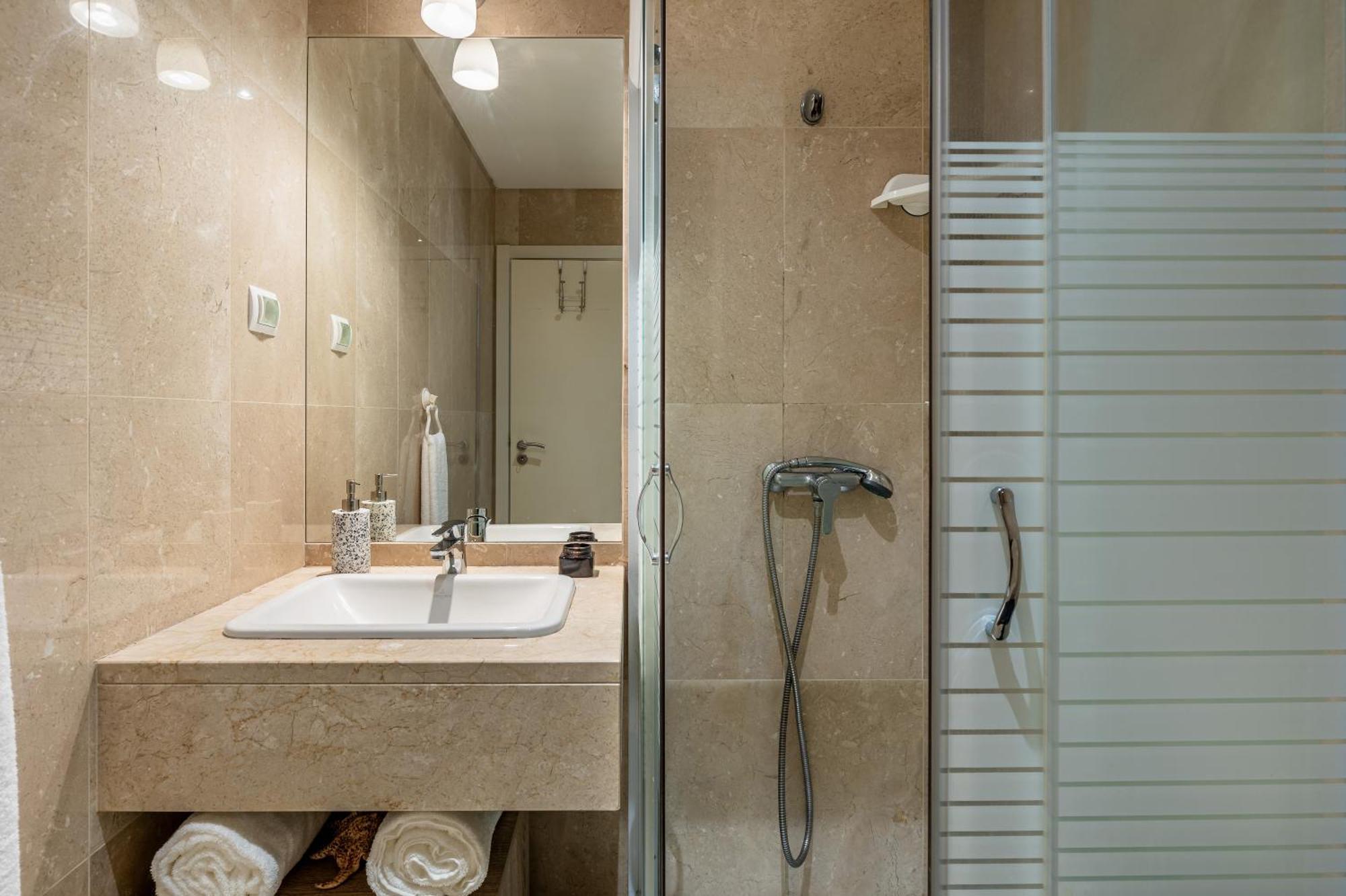 Kaizen & Pool Apartment *