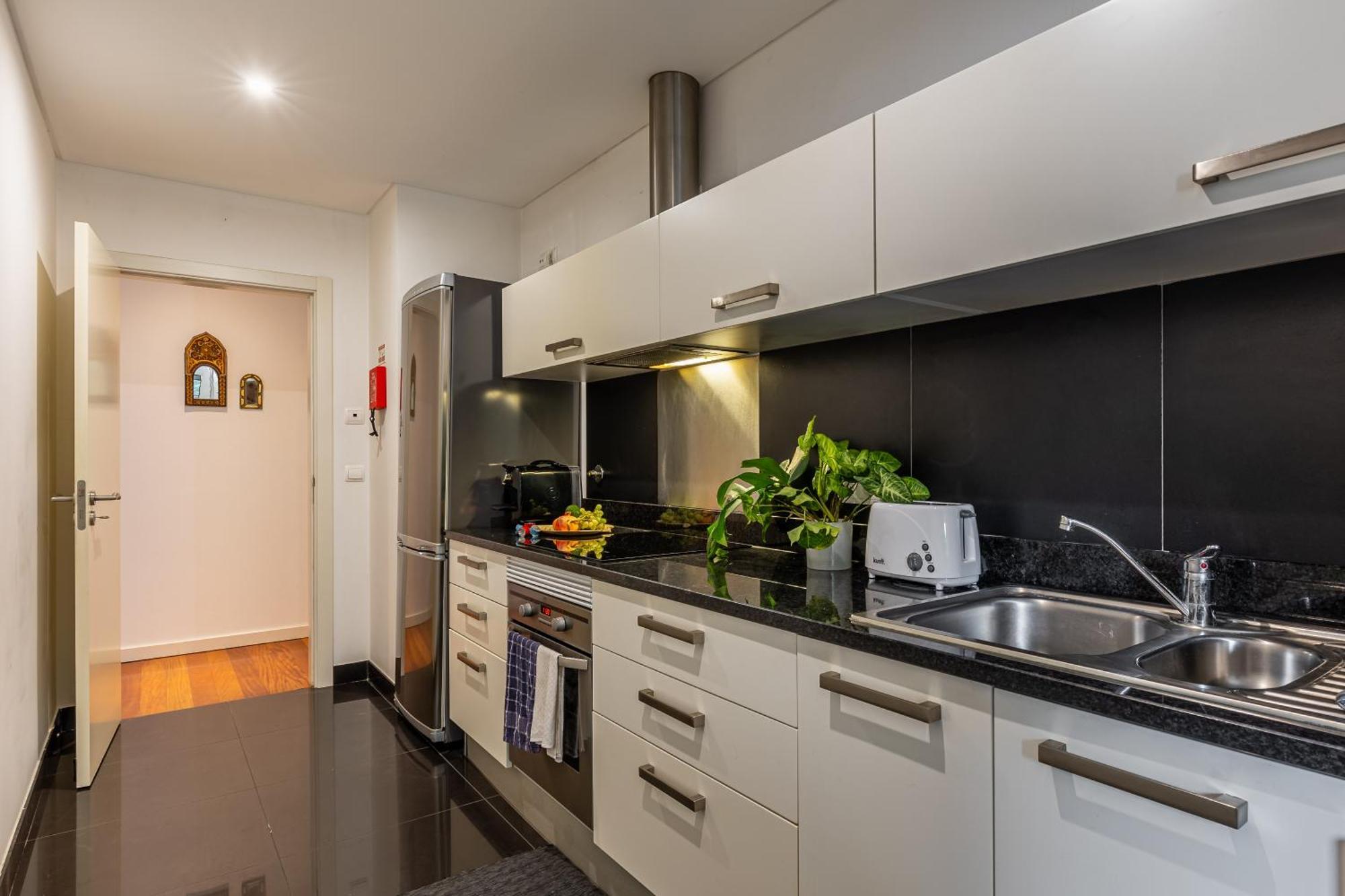 Kaizen & Pool Apartment